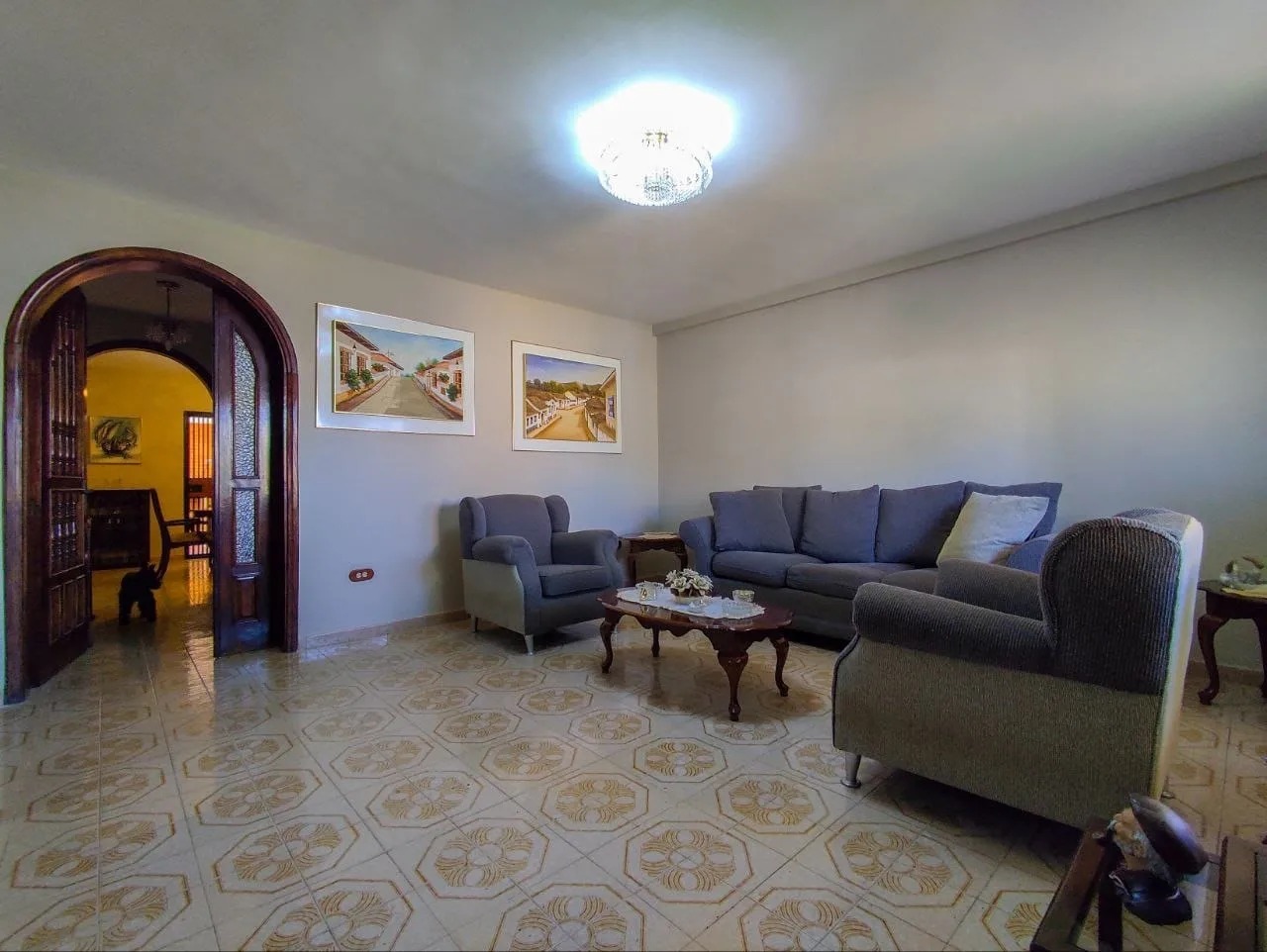 Exclusive House in Camoruco - Exclusiva casa en Camoruco